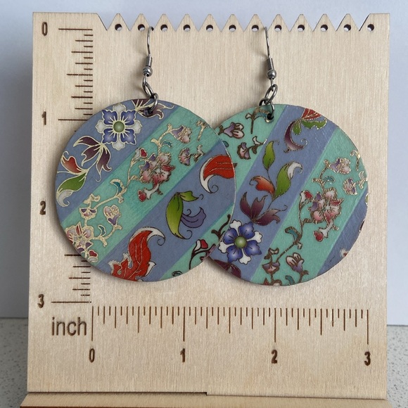 New! Handmade wooden dangle earrings. - Picture 3 of 4